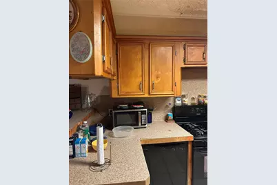 3719 Heatherbrook Drive, Houston, TX 77045 - Photo 8