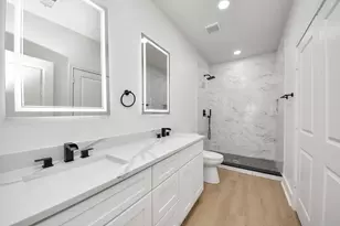 5226 Ricky St, Houston, TX 77033 - Photo 48