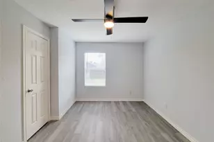 11850 Greencanyon Dr, Houston, TX 77044 - Photo 16