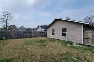 11850 Greencanyon Dr, Houston, TX 77044 - Photo 30