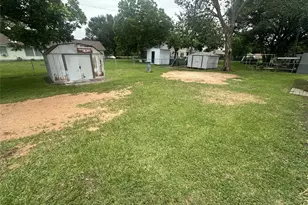 7210 Mikes, Wallis, TX 77485 - Photo 28
