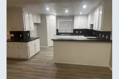 7210 Mikes, Wallis, TX 77485 - Photo 10
