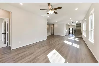 4214 Red Cedar Ring Lane, Pinehurst, TX 77362 - Photo 6