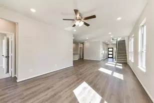 4214 Red Cedar Ring Ln, Pinehurst, TX 77362 - Photo 6