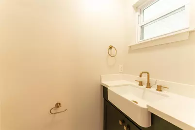 6119 S Braeswood Boulevard, Houston, TX 77096 - Photo 18