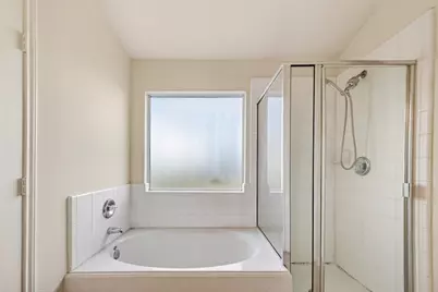16119 Gavin Lane, Houston, TX 77049 - Photo 26