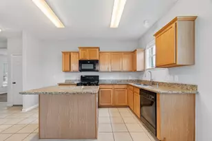16119 Gavin Ln, Houston, TX 77049 - Photo 12