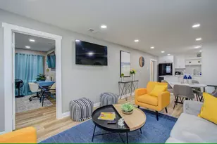 4802 Crane St, Hitchcock, TX 77563 - Photo 10