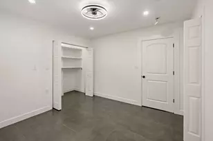 5902 Reamer St, Houston, TX 77074 - Photo 26