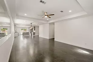 5902 Reamer St, Houston, TX 77074 - Photo 4