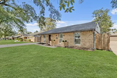 5902 Reamer Street, Houston, TX 77074 - Photo 2