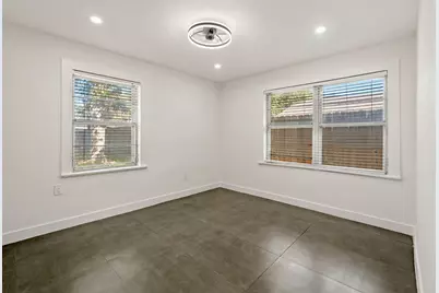 5902 Reamer Street, Houston, TX 77074 - Photo 22