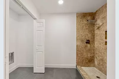 5902 Reamer Street, Houston, TX 77074 - Photo 30