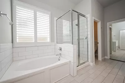 24550 Carleton Lake Lane, Tomball, TX 77375 - Photo 12