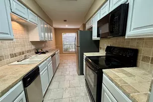 4128 Childress St, Houston, TX 77005 - Photo 2