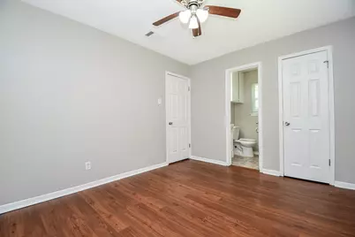 922 Bacliff Drive, Bacliff, TX 77518 - Photo 28