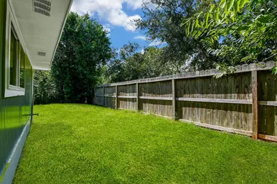 922 Bacliff Drive, Bacliff, TX 77518 - Photo 34
