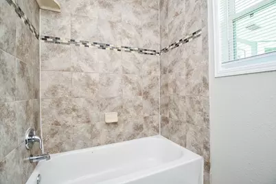 922 Bacliff Drive, Bacliff, TX 77518 - Photo 24
