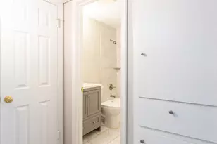 11609 Chimney Rock Rd, Houston, TX 77035 - Photo 16