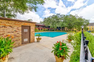 11609 Chimney Rock Rd, Houston, TX 77035 - Photo 22