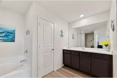 15311 Crescent Brookfield Drive, Humble, TX 77396 - Photo 16
