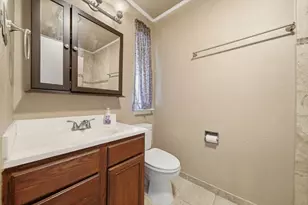 5506 Cheshire Ln, Houston, TX 77092 - Photo 14