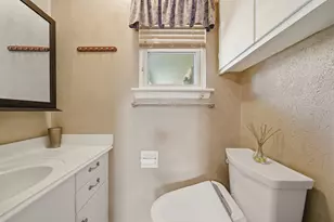 5506 Cheshire Ln, Houston, TX 77092 - Photo 16