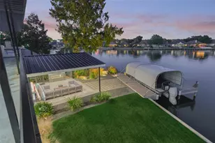 12870 Pelican Island Dr, Willis, TX 77318 - Photo 42