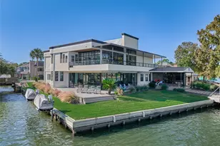 12870 Pelican Island Dr, Willis, TX 77318 - Photo 2