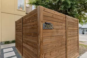 3802 Lovejoy St, Houston, TX 77003 - Photo 2