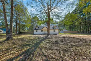 170 Walter Dr, Cleveland, TX 77328 - Photo 8