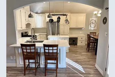 108 Audubon Woods Drive, Richwood, TX 77531 - Photo 8