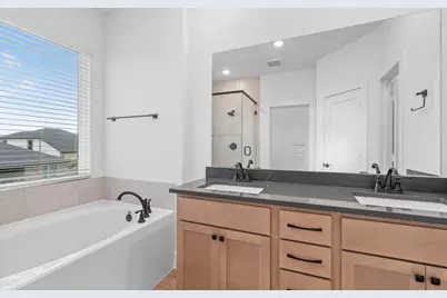 9446 Spring Rain Drive, Missouri City, TX 77459 - Photo 18