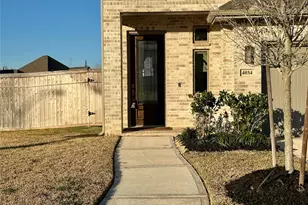 4034 Honeyspring Dr, Missouri City, TX 77459 - Photo 4