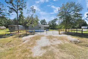 422 County Rd 3414, Cleveland, TX 77327 - Photo 24