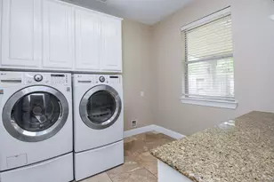 7606 Westmoreland Dr, Sugar Land, TX 77479 - Photo 34