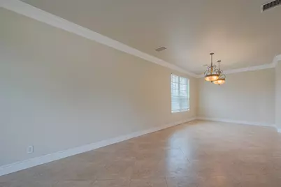 5703 Saragosa Drive, Richmond, TX 77469 - Photo 10