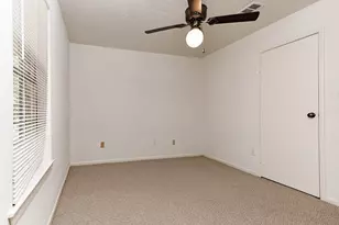 35 Berryfrost Ln, The Woodlands, TX 77380 - Photo 20