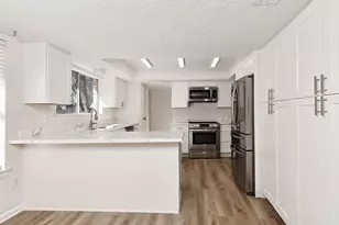 35 Berryfrost Ln, The Woodlands, TX 77380 - Photo 8