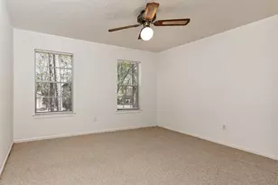 35 Berryfrost Ln, The Woodlands, TX 77380 - Photo 22