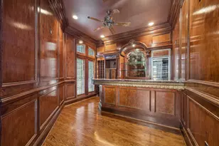 33 W Broad Oaks Dr, Houston, TX 77056 - Photo 6