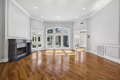 33 W Broad Oaks Drive, Houston, TX 77056 - Photo 8