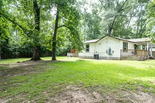 168 Bush St, Livingston, TX 77351 - Photo 38