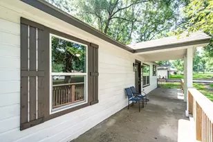 168 Bush St, Livingston, TX 77351 - Photo 10