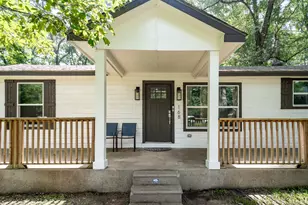 168 Bush St, Livingston, TX 77351 - Photo 10
