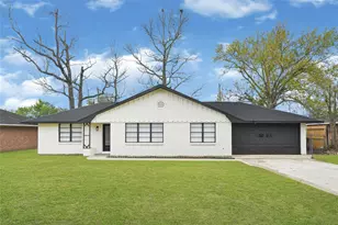 8931 Blankenship Dr, Houston, TX 77080 - Photo 1