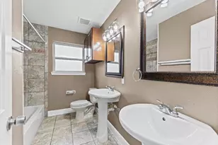 5646 Belmark St, Houston, TX 77033 - Photo 12