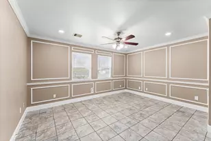5646 Belmark St, Houston, TX 77033 - Photo 4