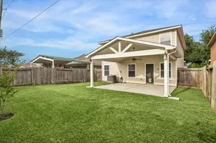 21211 Grand Linden Ct, Humble, TX 77338 - Photo 10