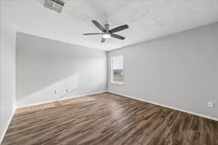 21211 Grand Linden Ct, Humble, TX 77338 - Photo 6